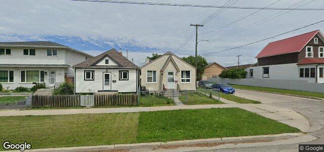 Larawan ng 381 William Newton Avenue sa Winnipeg, Manitoba