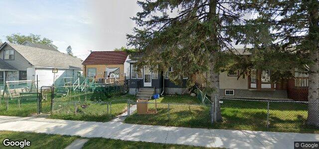 Larawan ng 384 Bowman Avenue sa Winnipeg, Manitoba