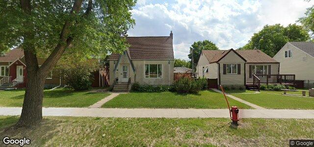 Larawan ng 384 Munroe Avenue sa Winnipeg, Manitoba