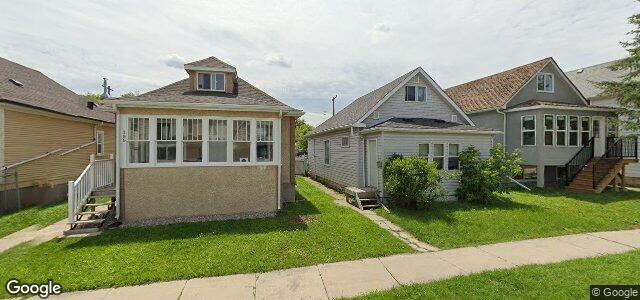 Larawan ng 384 Tweed Avenue sa Winnipeg, Manitoba