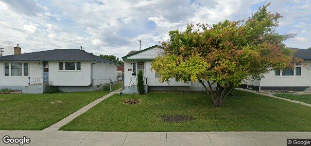 Larawan ng 386 Chalmers Avenue sa Winnipeg, Manitoba