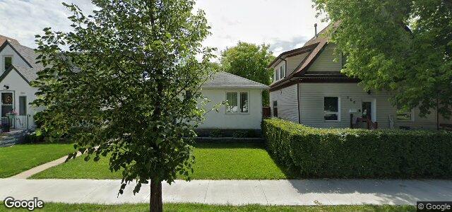 Larawan ng 388 Larsen Avenue sa Winnipeg, Manitoba