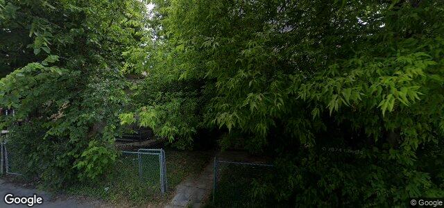 Larawan ng 388 Martin Avenue W sa Winnipeg, Manitoba