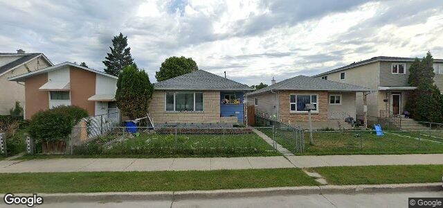Larawan ng 391 Chalmers Avenue sa Winnipeg, Manitoba