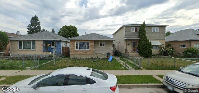 Larawan ng 393 Chalmers Avenue sa Winnipeg, Manitoba