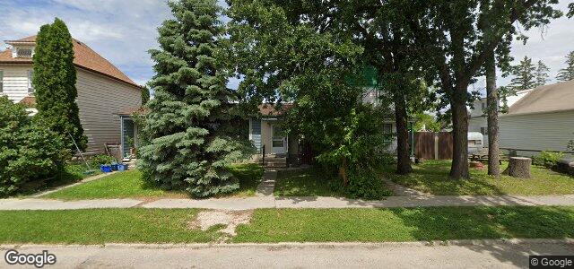 Larawan ng 393 Tweed Avenue sa Winnipeg, Manitoba