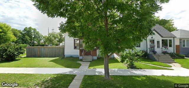 Larawan ng 394 Larsen Avenue sa Winnipeg, Manitoba