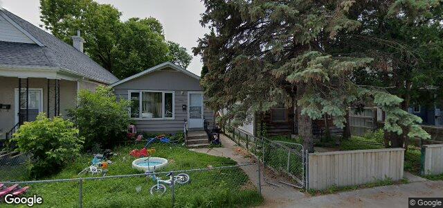 Larawan ng 404 Martin Avenue W sa Winnipeg, Manitoba