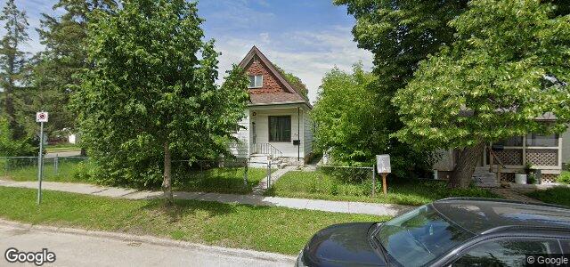 Larawan ng 405 Larsen Avenue sa Winnipeg, Manitoba