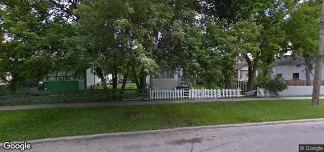 Larawan ng 415 William Newton Avenue sa Winnipeg, Manitoba