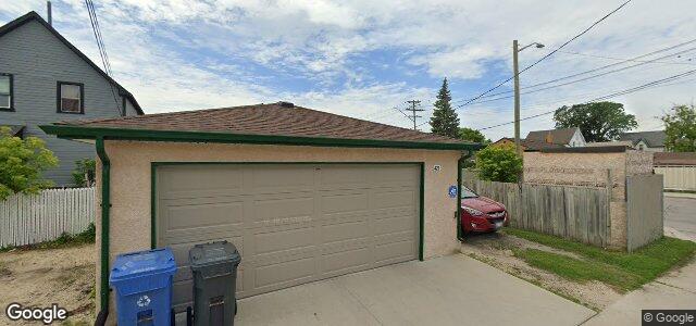 Larawan ng 421 Tweed Avenue sa Winnipeg, Manitoba