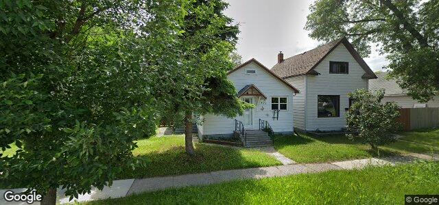 Larawan ng 430 Larsen Avenue sa Winnipeg, Manitoba