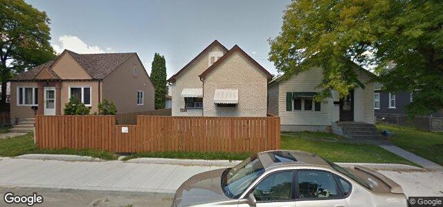 Larawan ng 437 Harbison Avenue W sa Winnipeg, Manitoba