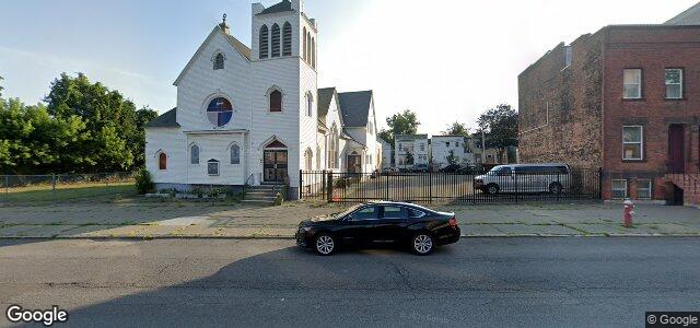 Larawan ng 437 Washington Avenue sa Winnipeg, Manitoba