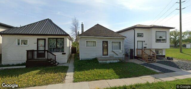Larawan ng 440 Bowman Avenue sa Winnipeg, Manitoba