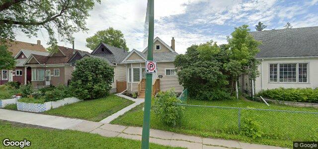 Larawan ng 448 Tweed Avenue sa Winnipeg, Manitoba