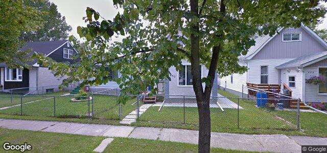 Larawan ng 450 Winterton Avenue sa Winnipeg, Manitoba