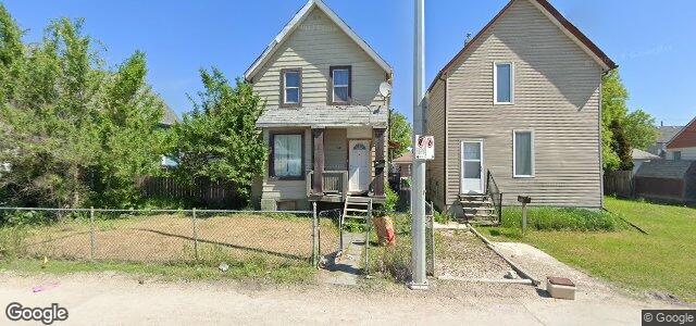 Larawan ng 451 Nairn Avenue sa Winnipeg, Manitoba