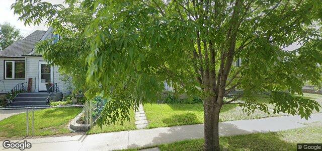 Larawan ng 454 Larsen Avenue sa Winnipeg, Manitoba