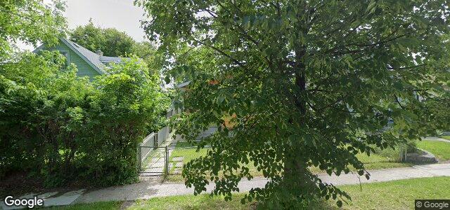 Larawan ng 460 Larsen Avenue sa Winnipeg, Manitoba