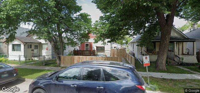 Larawan ng 461 Larsen Avenue sa Winnipeg, Manitoba