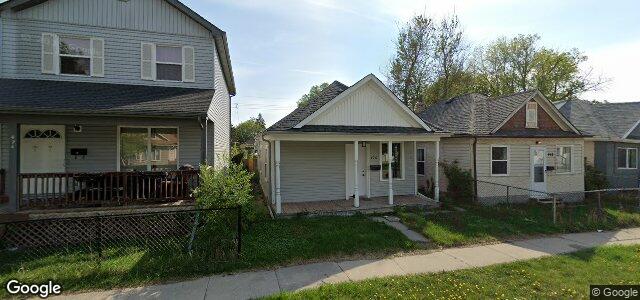 Larawan ng 470 Bowman Avenue sa Winnipeg, Manitoba