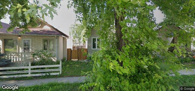 Larawan ng 472 Ottawa Avenue sa Winnipeg, Manitoba