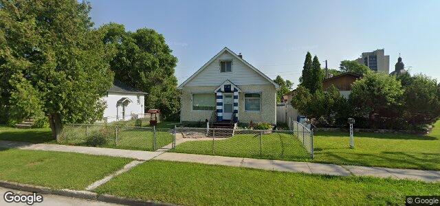 Larawan ng 483 Ottawa Avenue sa Winnipeg, Manitoba