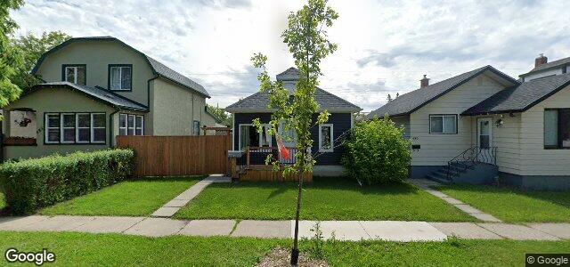 Larawan ng 484 Larsen Avenue sa Winnipeg, Manitoba