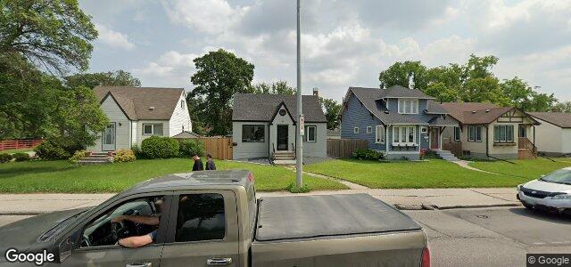 Larawan ng 487 Henderson Highway sa Winnipeg, Manitoba