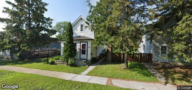 Larawan ng 512 Bowman Avenue sa Winnipeg, Manitoba