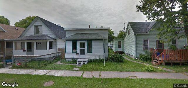 Larawan ng 514 Larsen Avenue sa Winnipeg, Manitoba
