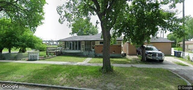 Larawan ng 520 William Newton Avenue sa Winnipeg, Manitoba