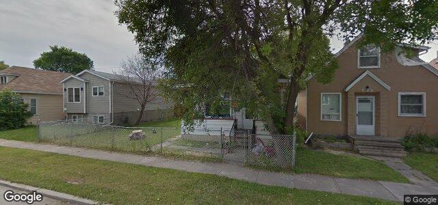 Larawan ng 524 Larsen Avenue sa Winnipeg, Manitoba