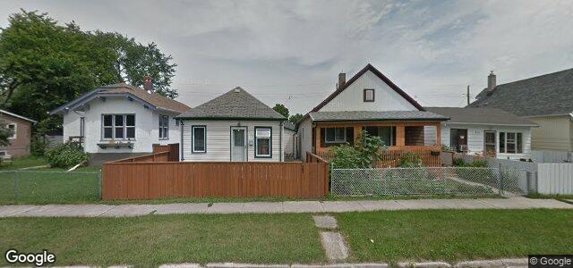 531 Larsen Avenue（加拿大曼尼托巴省温尼伯市）房屋照片