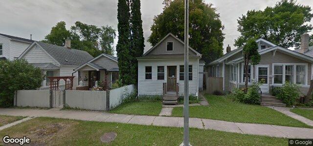 Larawan ng 546 Larsen Avenue sa Winnipeg, Manitoba