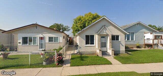 Larawan ng 546 Ottawa Avenue sa Winnipeg, Manitoba