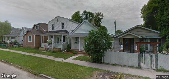 Larawan ng 552 Larsen Avenue sa Winnipeg, Manitoba