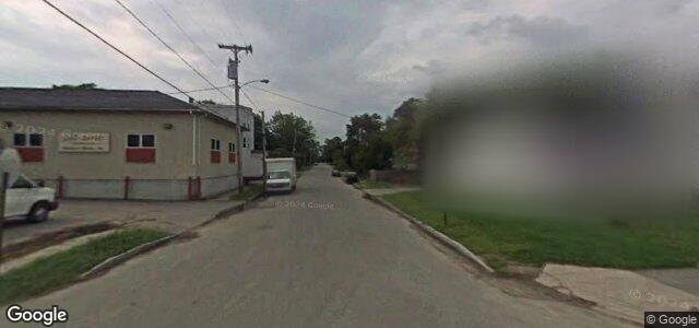 Larawan ng 552 Washington Avenue sa Winnipeg, Manitoba