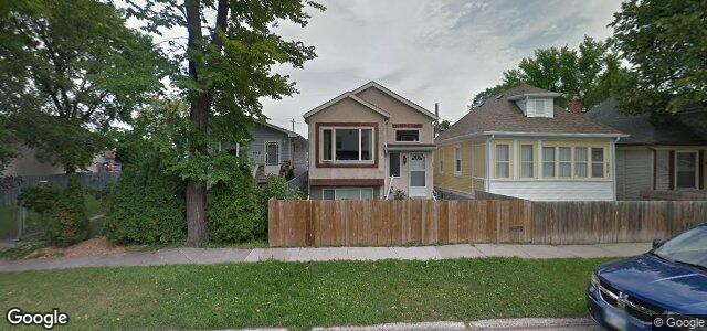 Larawan ng 553 Larsen Avenue sa Winnipeg, Manitoba