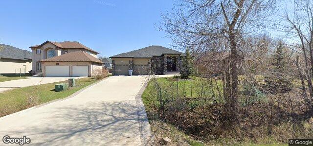 Larawan ng 550 Cloutier Drive sa Winnipeg, Manitoba