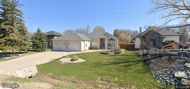 Larawan ng 670 Cloutier Drive sa Winnipeg, Manitoba