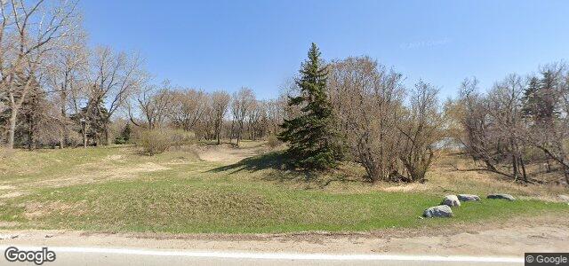 Larawan ng 888 Cloutier Drive sa Winnipeg, Manitoba