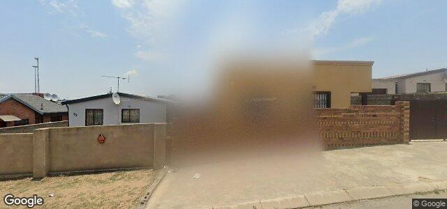 Larawan ng 13 Pheasant Street sa Winnipeg, Manitoba