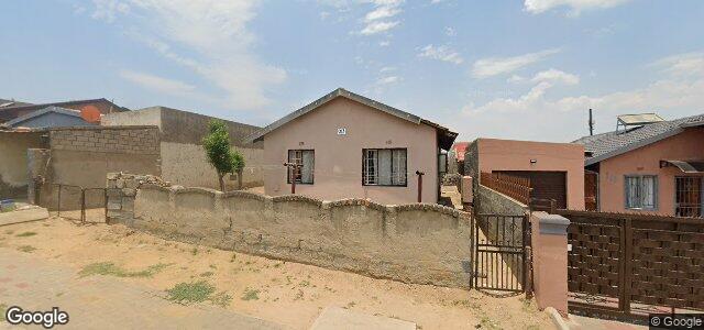 Larawan ng 14 Pheasant Street sa Winnipeg, Manitoba