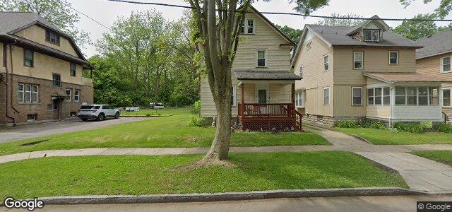 Photo of 15 Oriole Street in Winnipeg, Manitoba