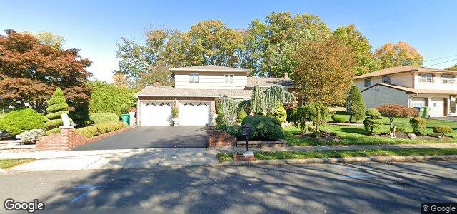 Larawan ng 2 Oriole Street sa Winnipeg, Manitoba