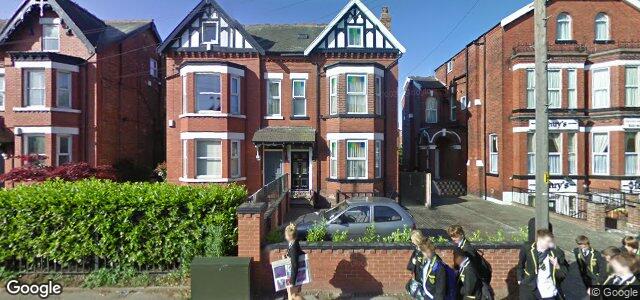 Larawan ng 210 Buxton Road sa Winnipeg, Manitoba