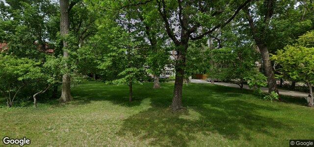 Larawan ng 727 South Drive sa Winnipeg, Manitoba