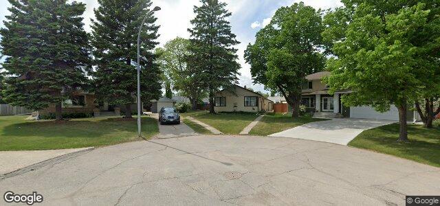 Larawan ng 74 Bathgate Bay sa Winnipeg, Manitoba